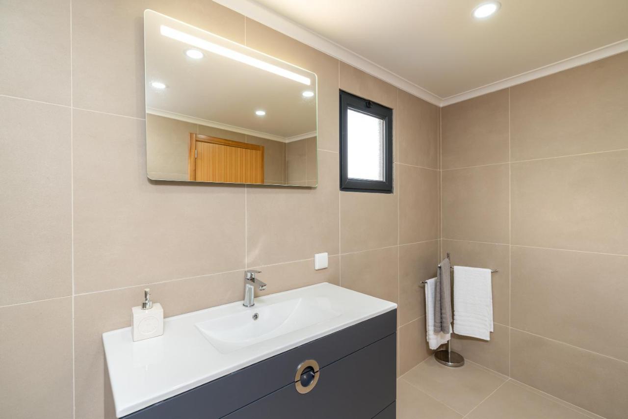 Casa Raimunda, Big Apartment With Amazing Views Arco da Calheta  Extérieur photo